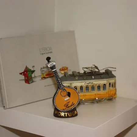 Apartment Sweet Alfama, *